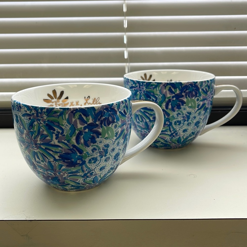 Lilly Pulitzer "High Maintenance" Ceramic 2x12oz Mugs Blue Floral